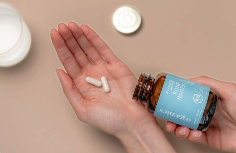 Ogaenics-Bone Nanza-Bio-Complexe de calcium-Magnésium-Vitamine D3-Complément alimentaire-verre à main Ogaenics-Bone Nanza-Bio-Complexe de calcium-Magnésium-Vitamine D3-Complément alimentaire-verre à main