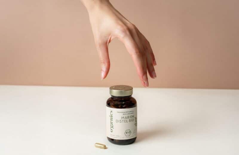 Ogaenics-PDP_Moodbilder-Bio-Mariendistel-Bio-silymarin-liver-metabolism-hormones (9) Ogaenics-PDP_Moodbilder-Bio-Mariendistel-Bio-silymarin-liver-metabolism-hormones (9)